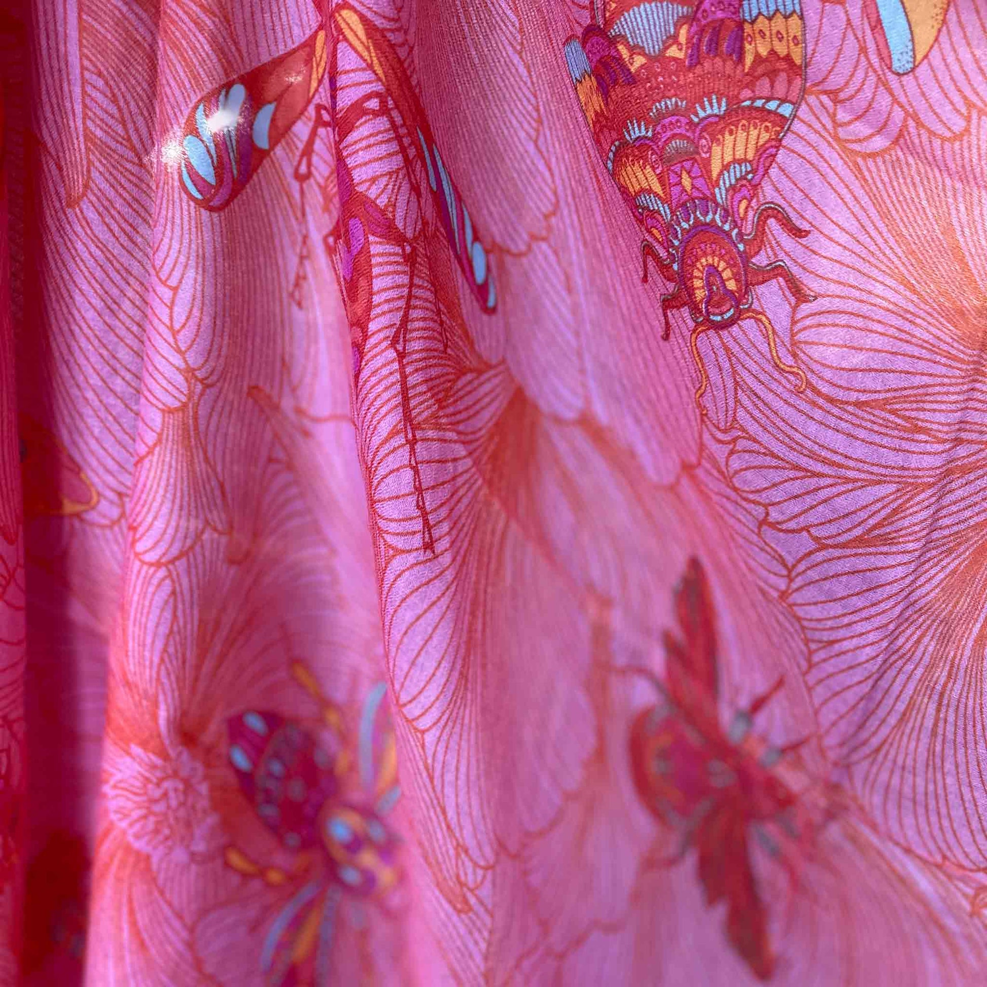 Leichter Sommerschal, 100% Kaschmir, Sonderedition “Safe the 🐝 “ pink