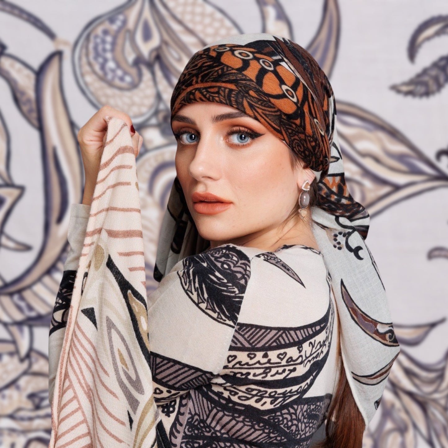 “BONDED IN GARDEN EDEN” - 100% AAA cashmere