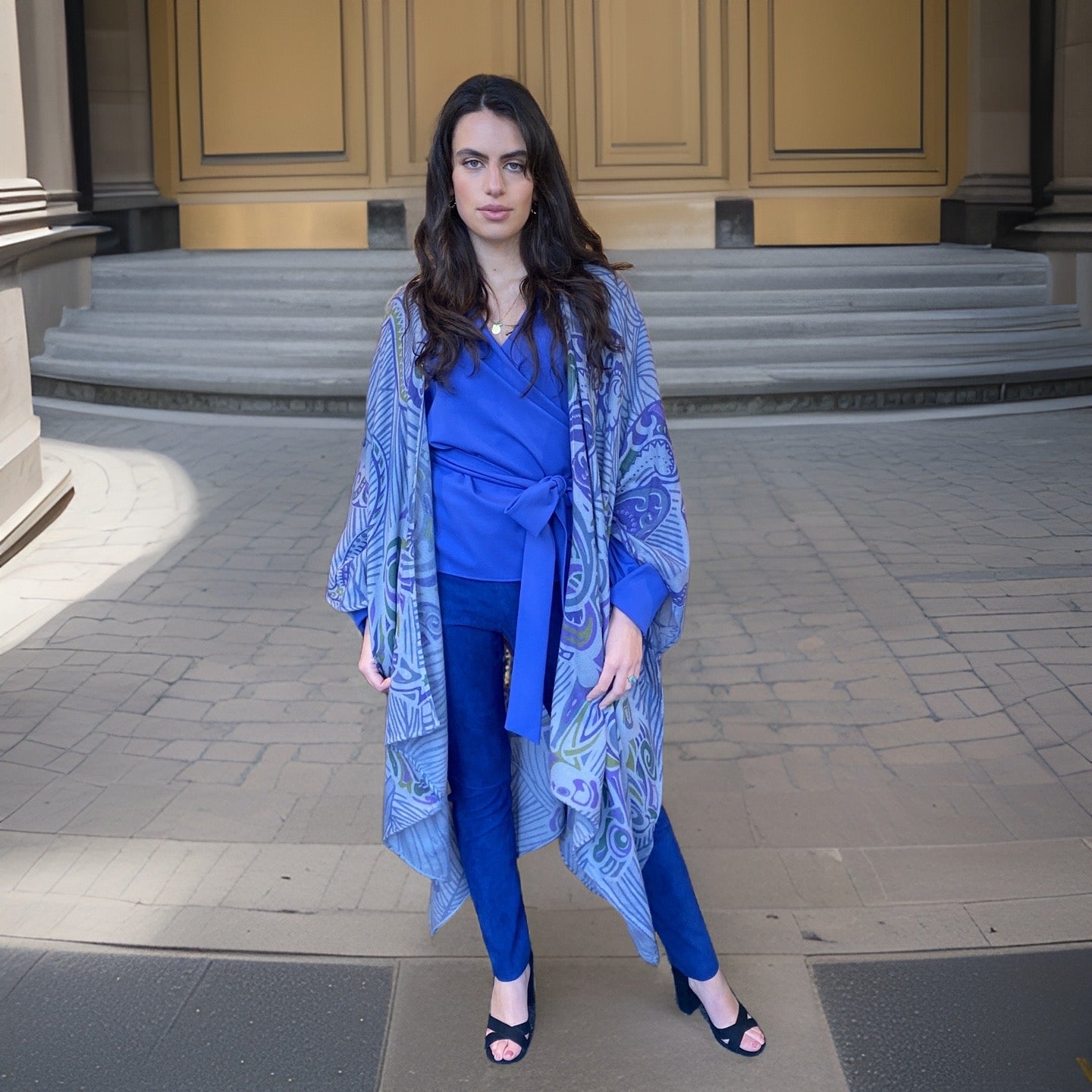 JUNGLE LOVE Kaschmir Cape/Stola, blue & gray, Unikat