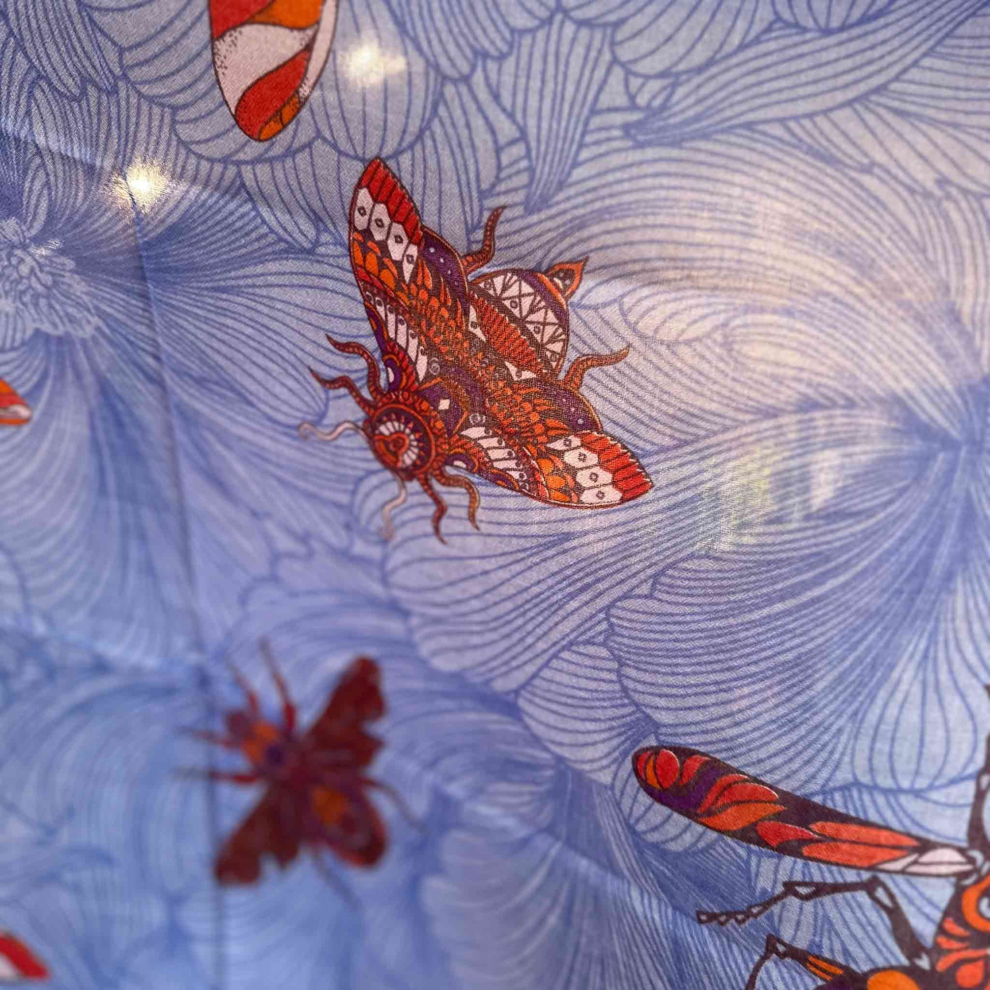 Leichter Sommerschal, 100% Kaschmir, Sonderedition “Safe the 🐝 “ 3 St