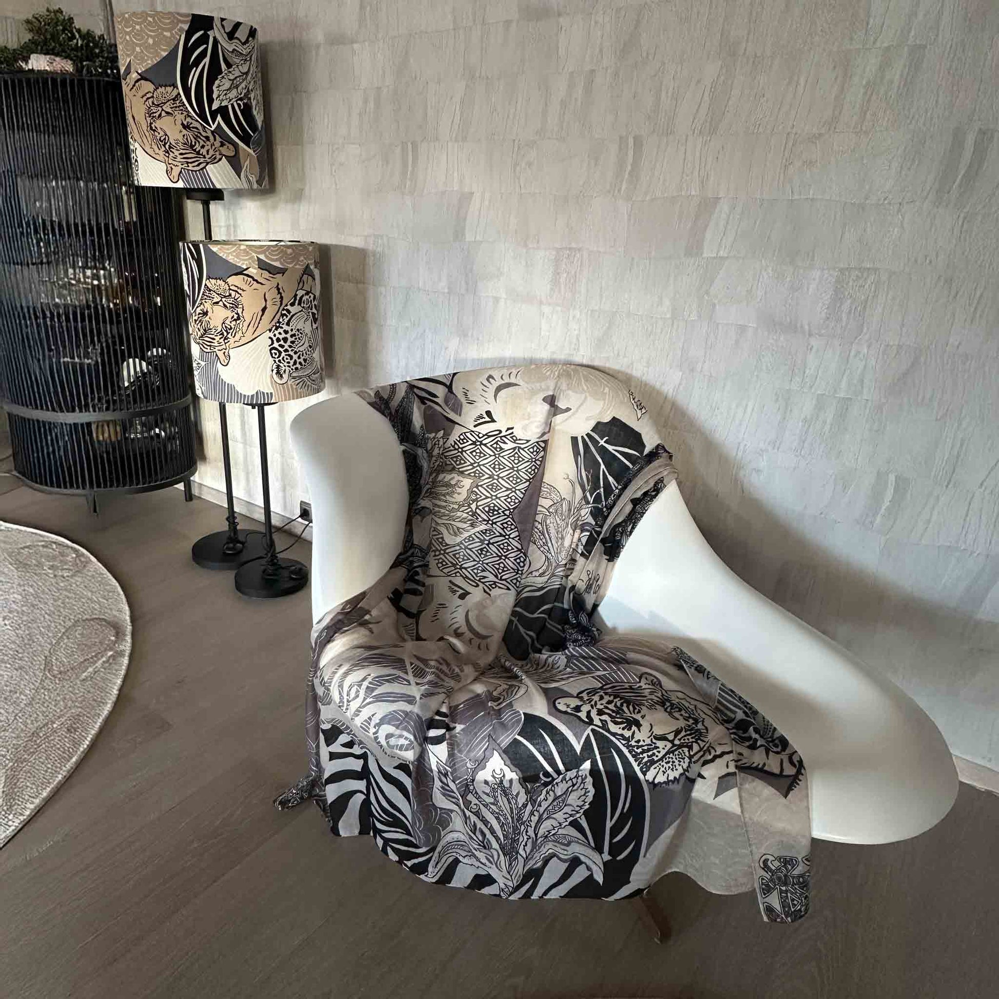 WILD FAMILY BONDS sehr leichter Kaschmirschal, beige black & taupe - Limitiert auf 3 Stück