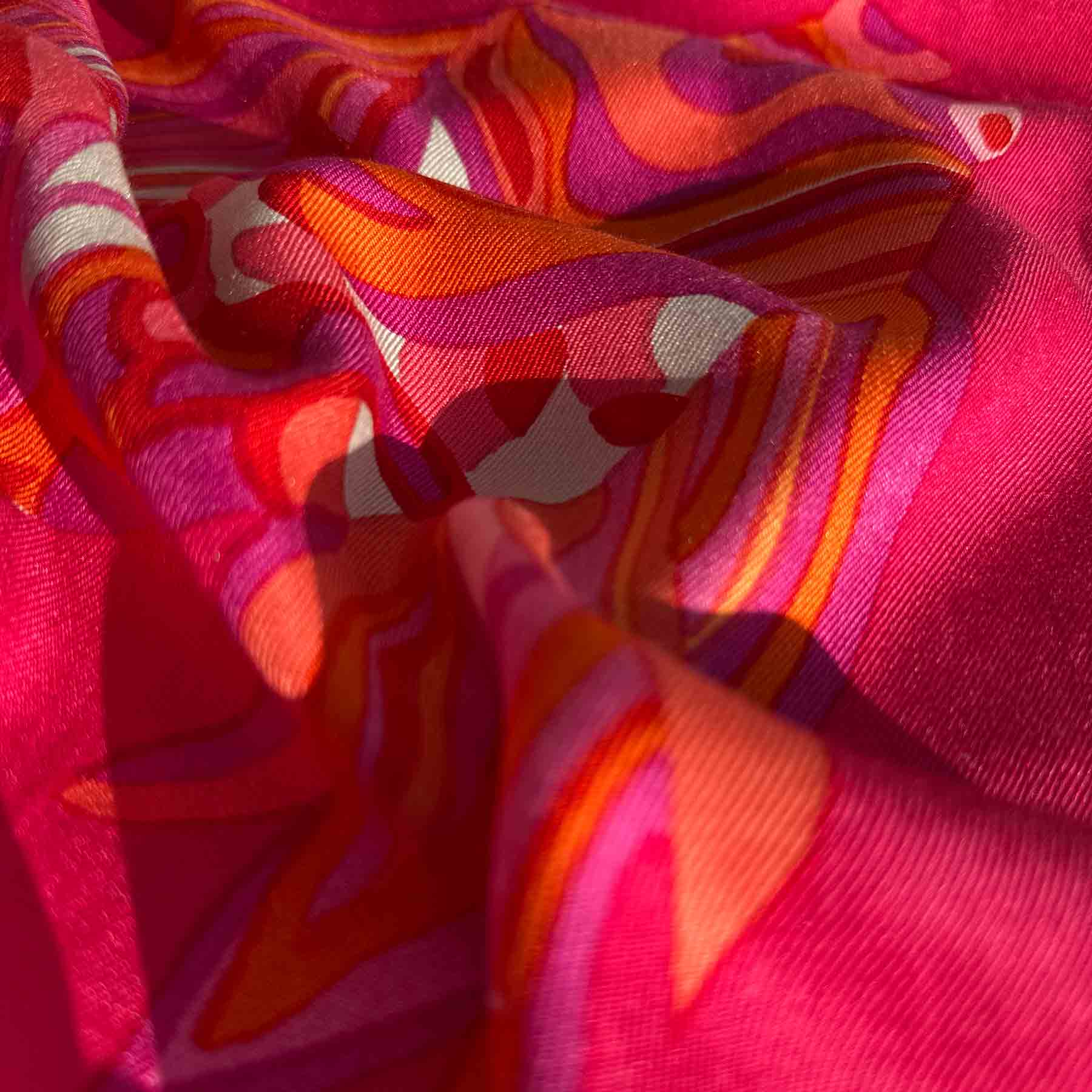 KOIS Schal doubleface, auf Seide bedruckt, 100x200, Rückseite 100% Kaschmir, Pink & Orange