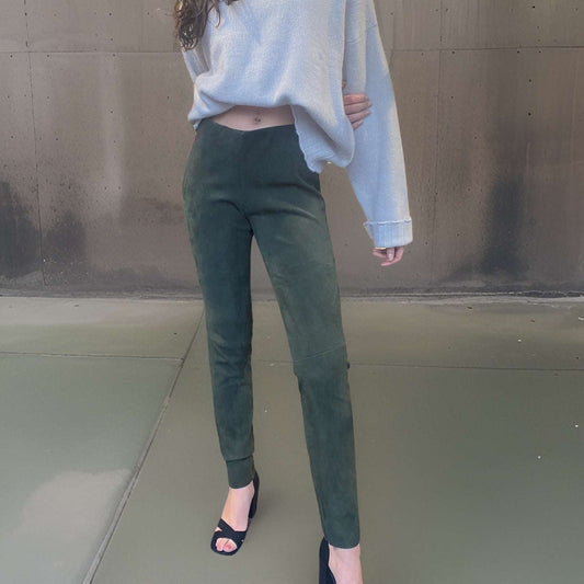 Lederhose aus Stretch-Lammleder, in greenery, Maßkonfektion