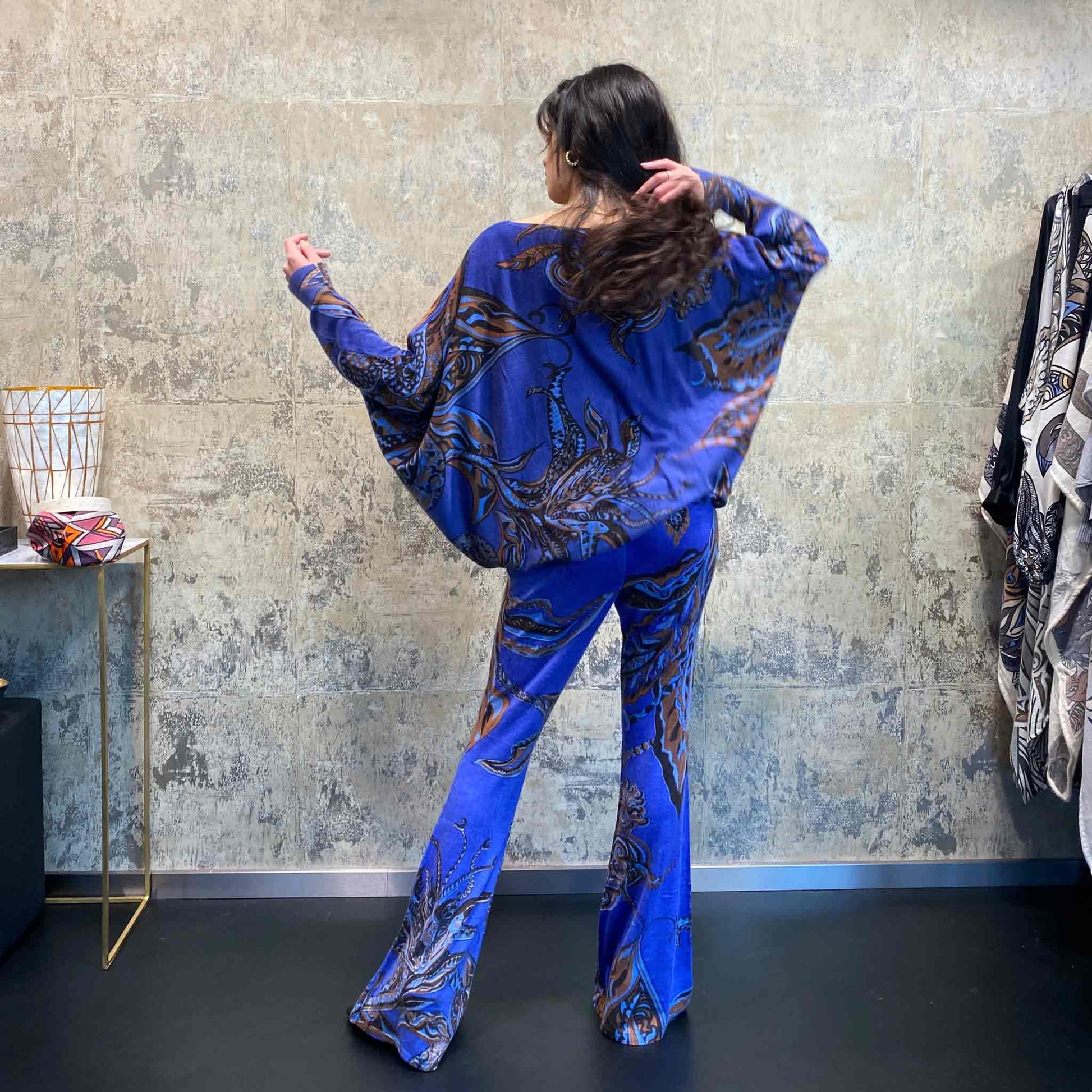 SOUL LEAVES Kaschmir Pullover Fledermaus Aermeln, blau&braun