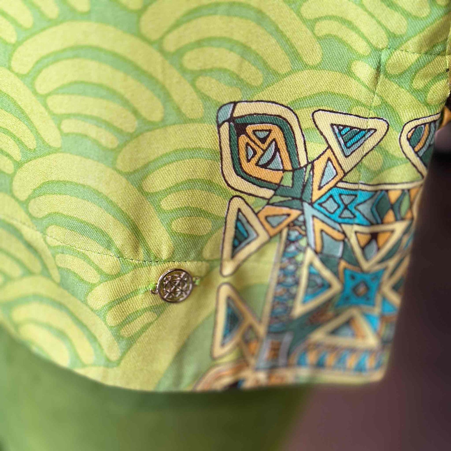 Seidenbluse/Tunika WILD FAMILY BONDS, grün & gelb, UNIKAT