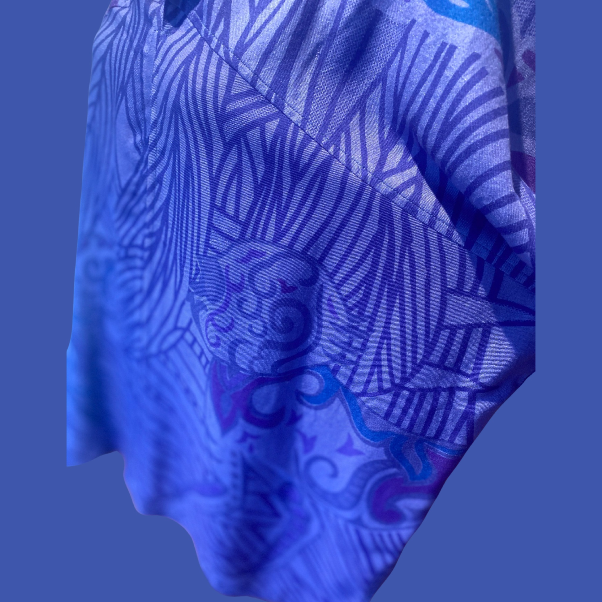 JUNGLE LOVE Seidenbluse mit Ballonärmeln, iris, petrol& purple, UNIKAT