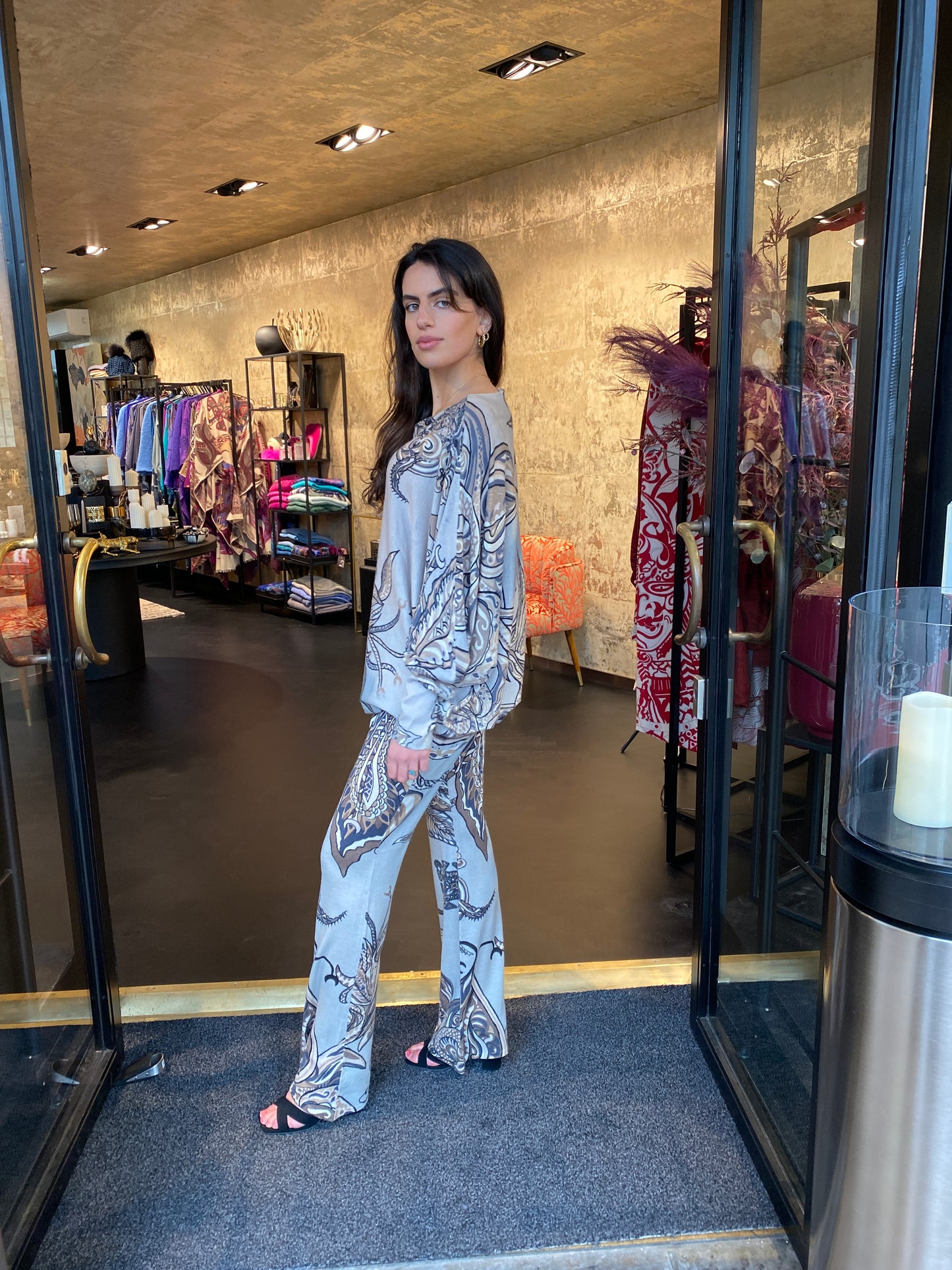 SOUL LEAVES Baby-Kaschmir Feinstrick Pullover mit Fledermaus-Ärmeln, taupe & greige, limitiert # 3