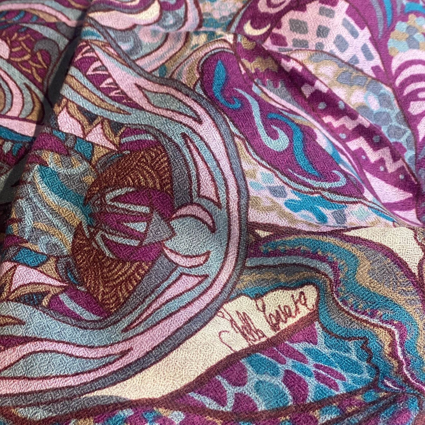 CHEETAH Kaschmir Tuch, plum & petrol, 80 x 80 cm, Limited Edition 3/5