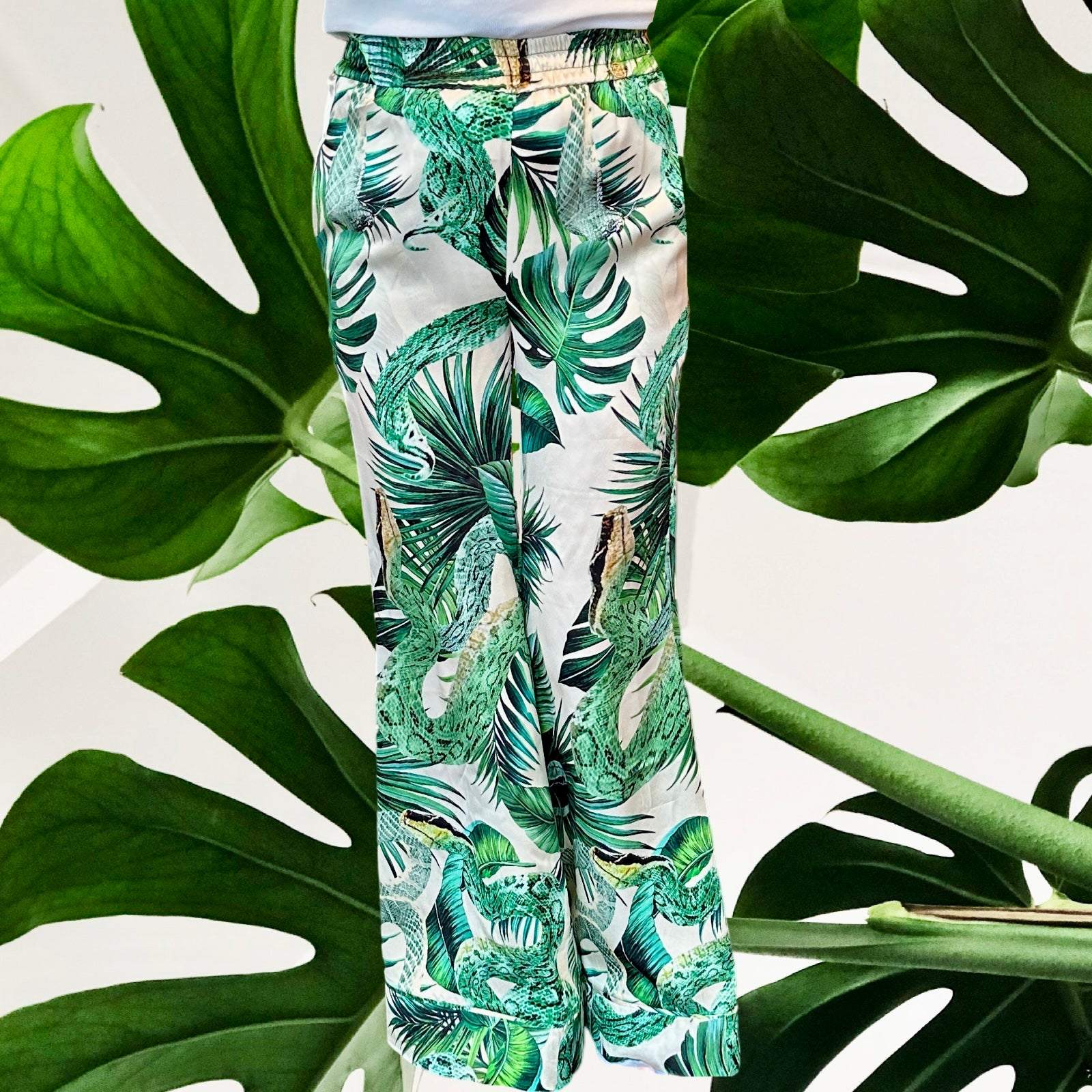 TIMELESS SUSTAINABLE COLLECTION Seidenhose, Garden Eden, white, Unikat