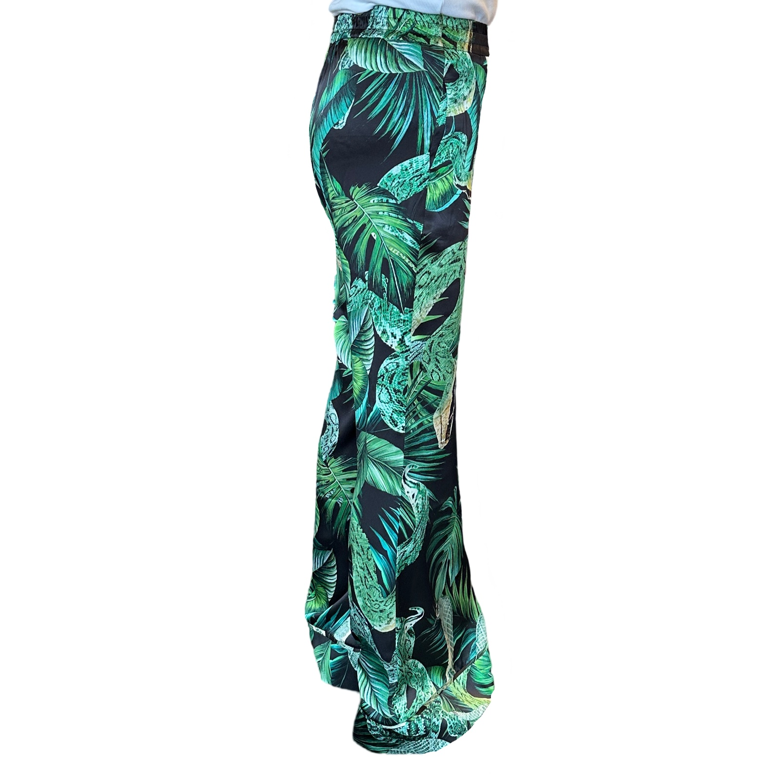 TIMELESS SUSTAINABLE Seidenhose, ausgestelltes Bein, Garden Eden, black