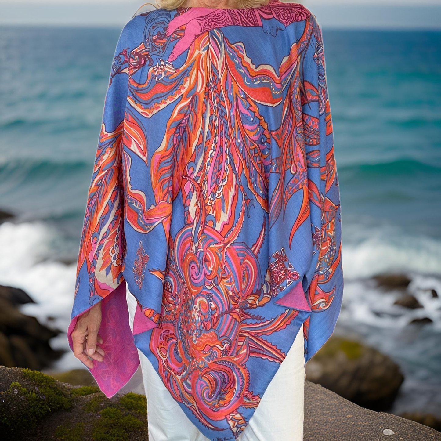 BONDED IN GARDEN EDEN Sei de& Kaschmir Poncho, Doubleface, Blau / Pink, Unikat