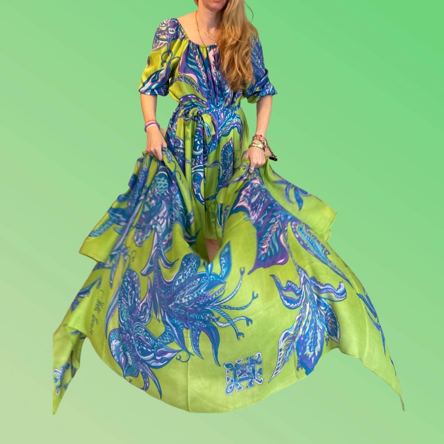 “SOUL FLOWERS" Leichter Sommerschal aus feinstem 100% leichtem baby Kaschmir. Greenery - 220x120 - Limitiert auf 5 Stück