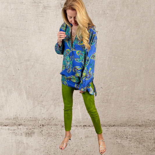 MAORI TURTLES Seidenbluse, gruen & blau, limited