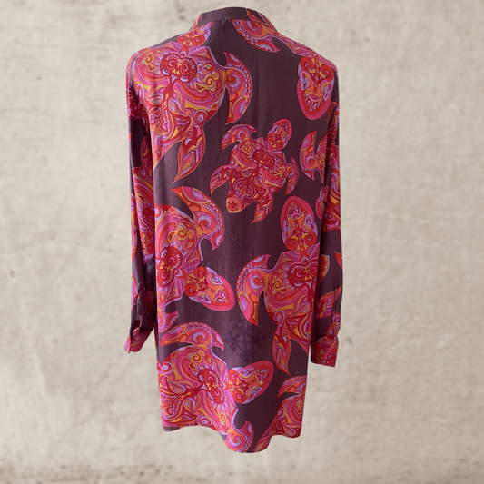 MAORI TURTLES Seiden-Hemdbluse, pink auf pflaume, limited