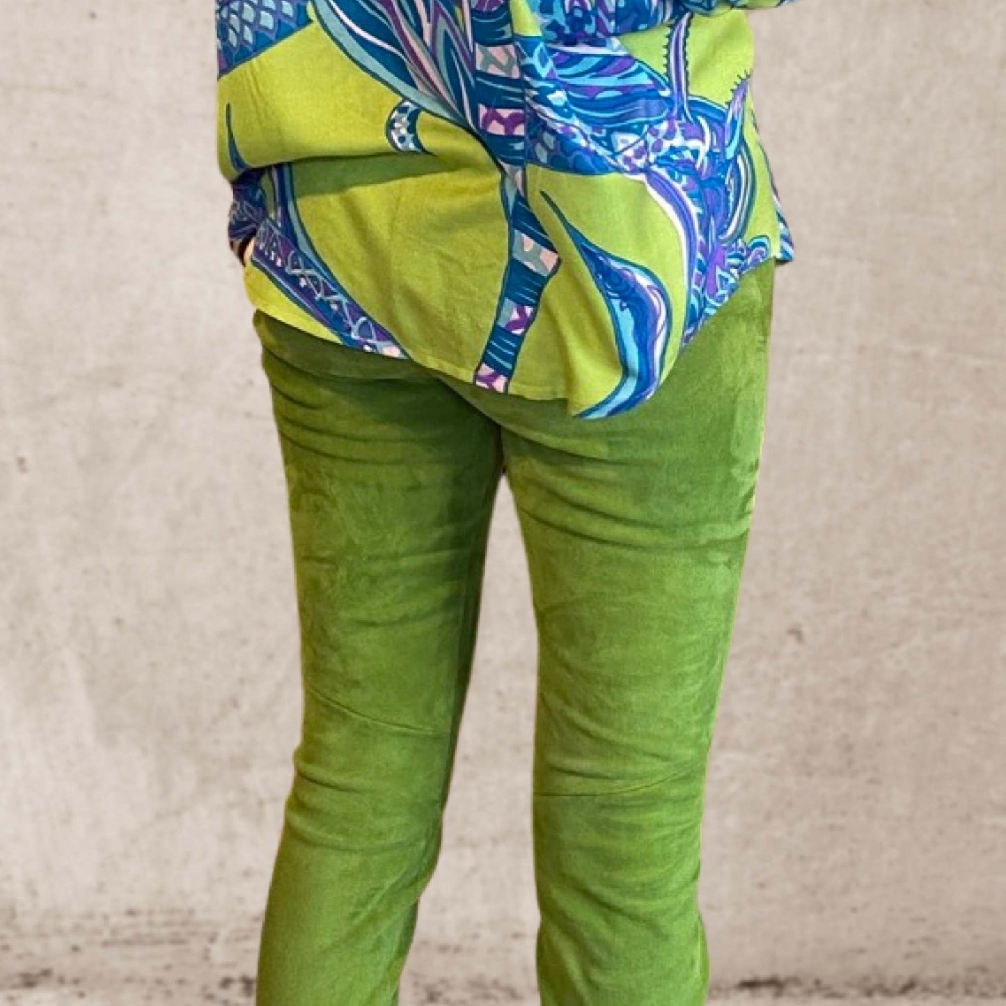 Lederhose - Leggings aus Stretch-Lammleder, in greenery, Maßkonfektion