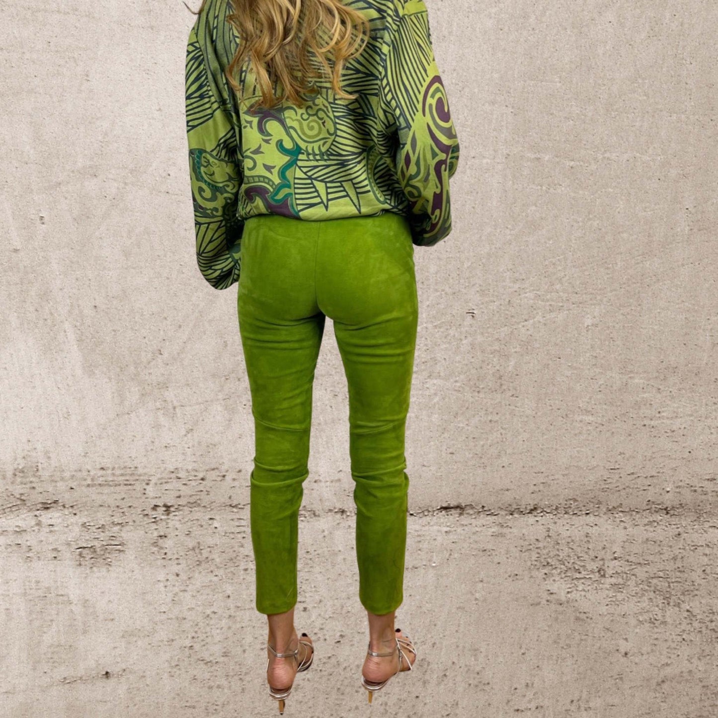Lederhose - Leggings aus Stretch-Lammleder, in greenery, Maßkonfektion