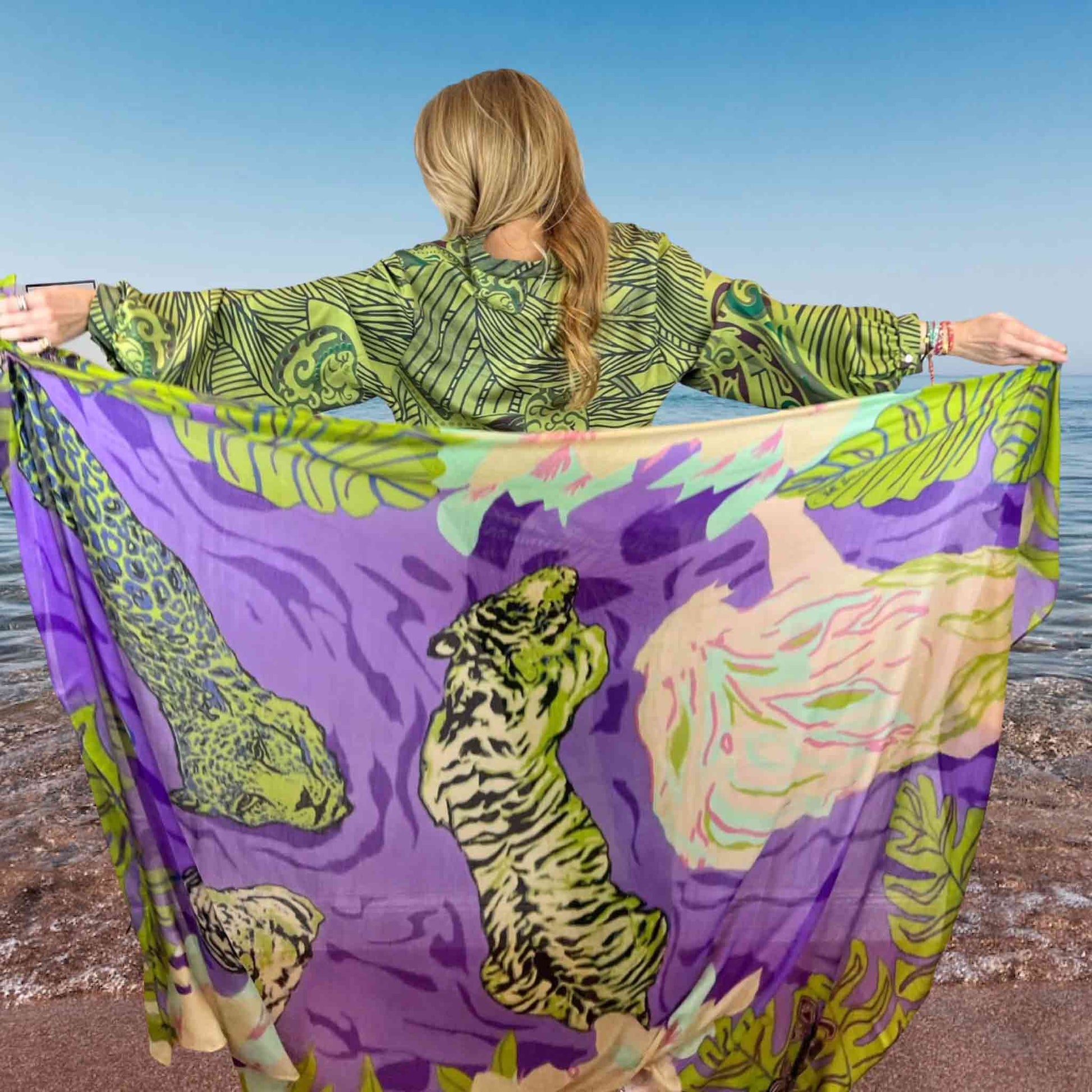 Schal XL, Kaschmir TIGER POND - United in diversity, purple & green, Limited Edition