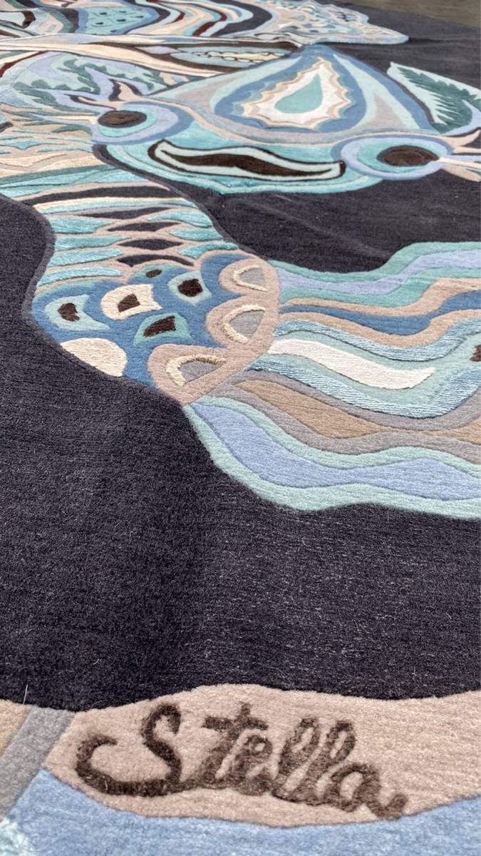 HAPPY FISH 1 - Unique carpet - Unique Designer Rug 260 cm - Knotting time approx. 270 days