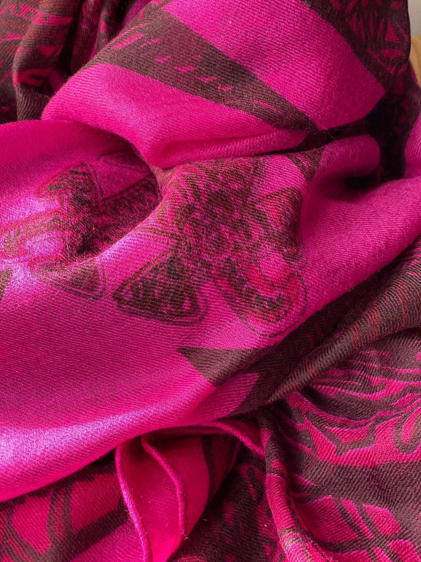 Sommerschal XL, SOUL LEAVES, 100 % Kaschmir, Pink, Limitiert auf 5 St.