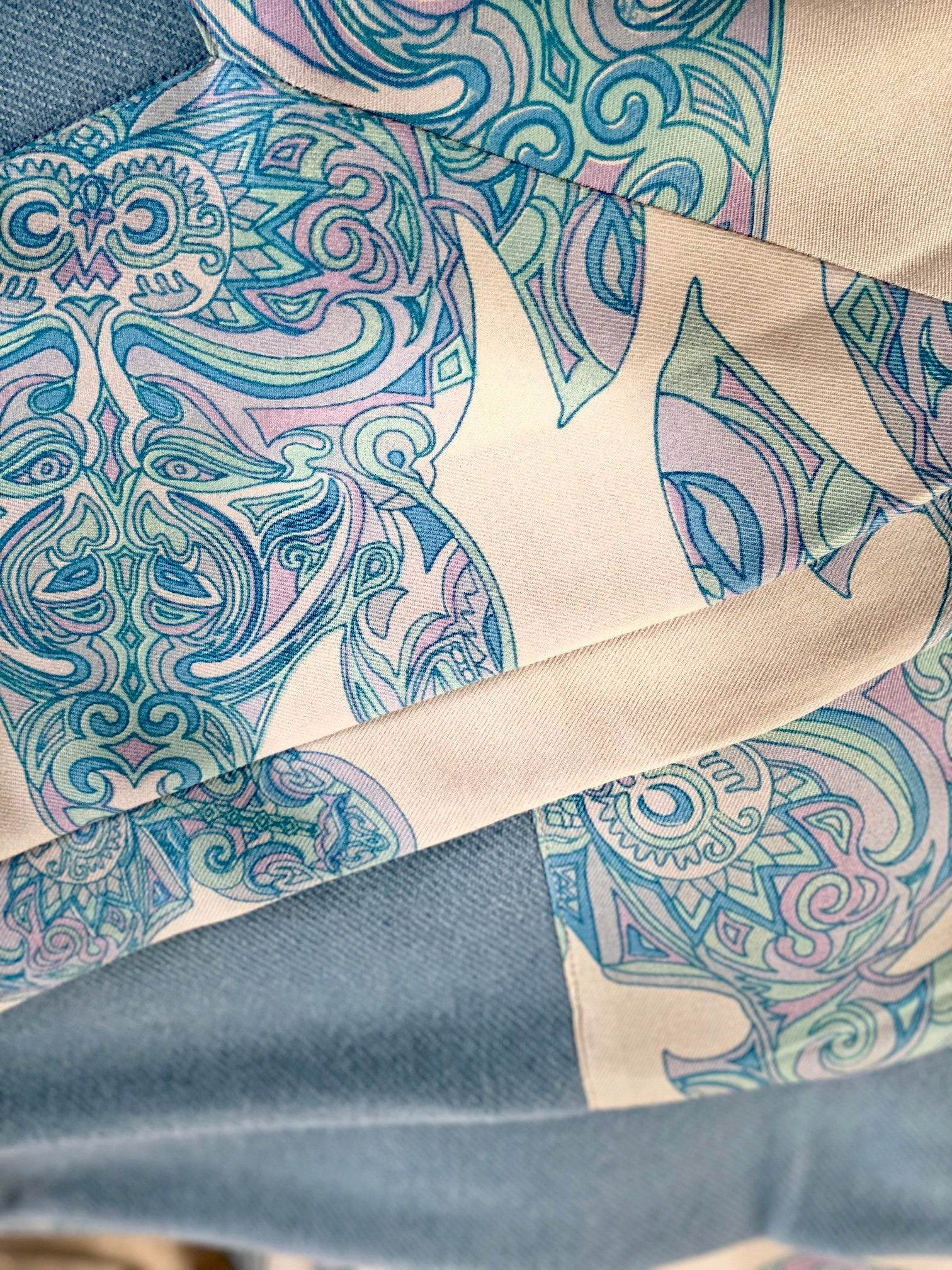 Plaid ESVARA TURTLES on silk, Twill weave Kaschmir, blau, 200 x 150 cm