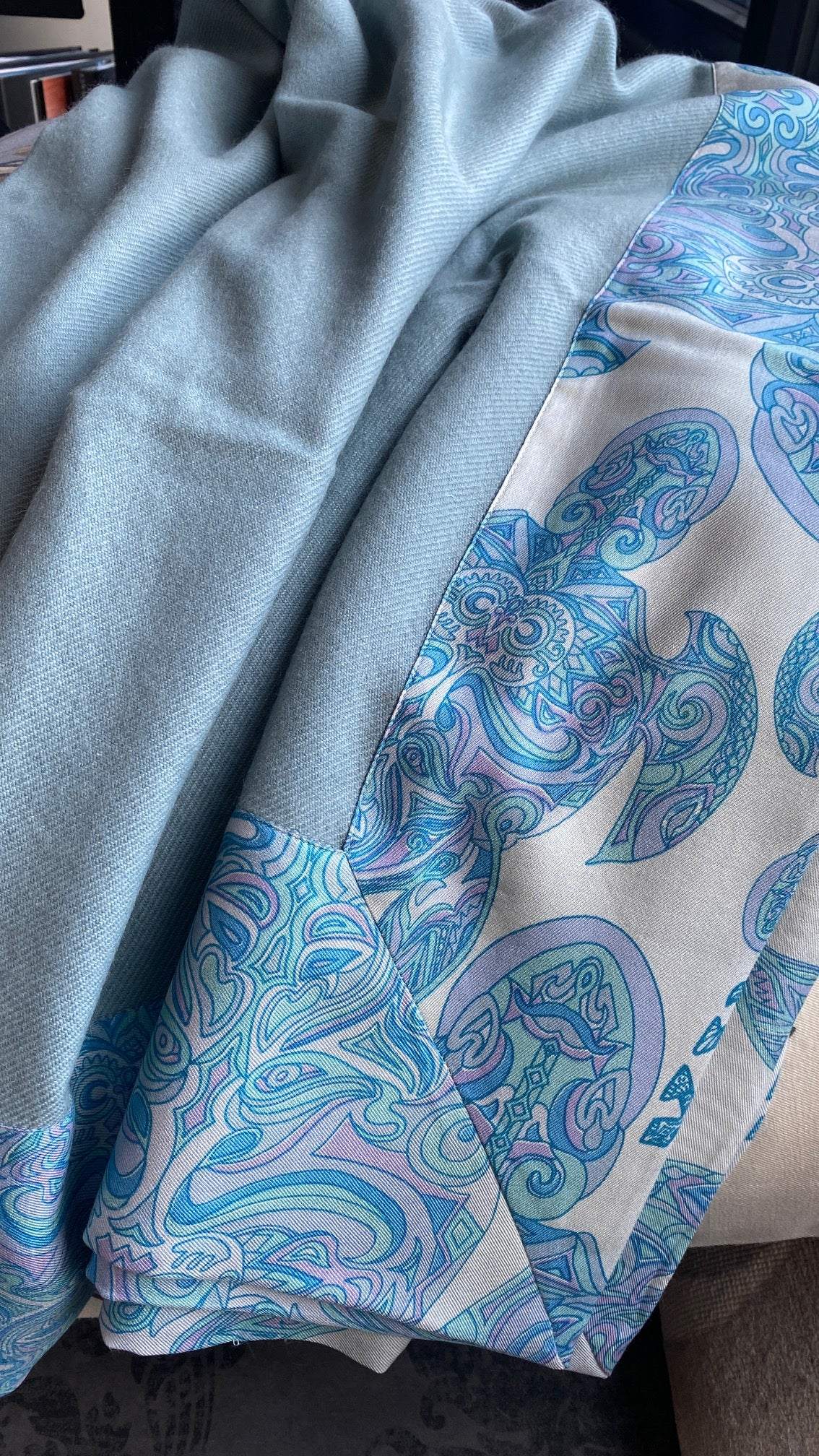 Plaid ESVARA TURTLES on silk, 100% Twill weave Kaschmir, blau