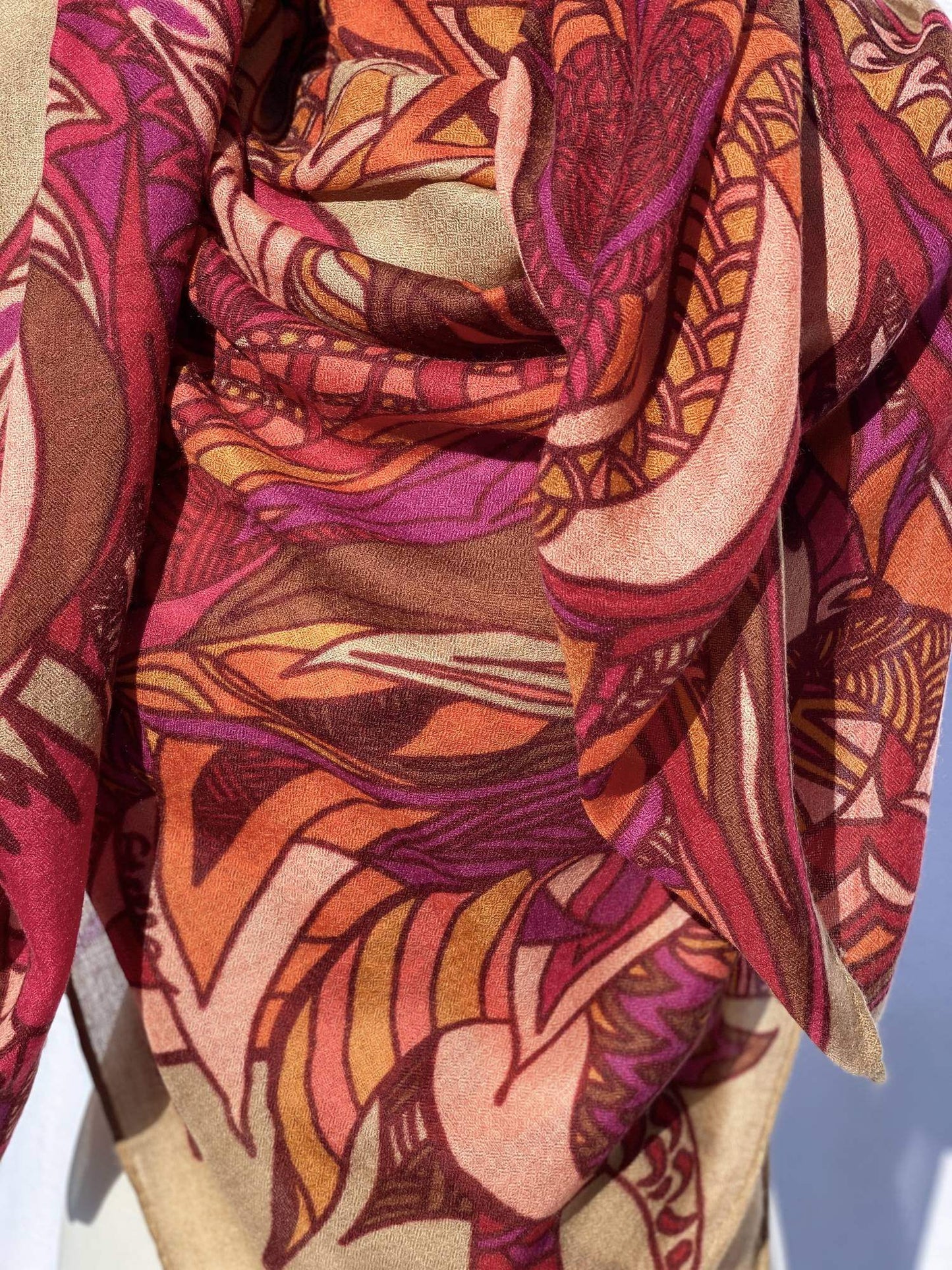 Carré Tuch, 100%  Kaschmir WILD LIFE,  150x150, Orange-Beige-pink, Limitiert