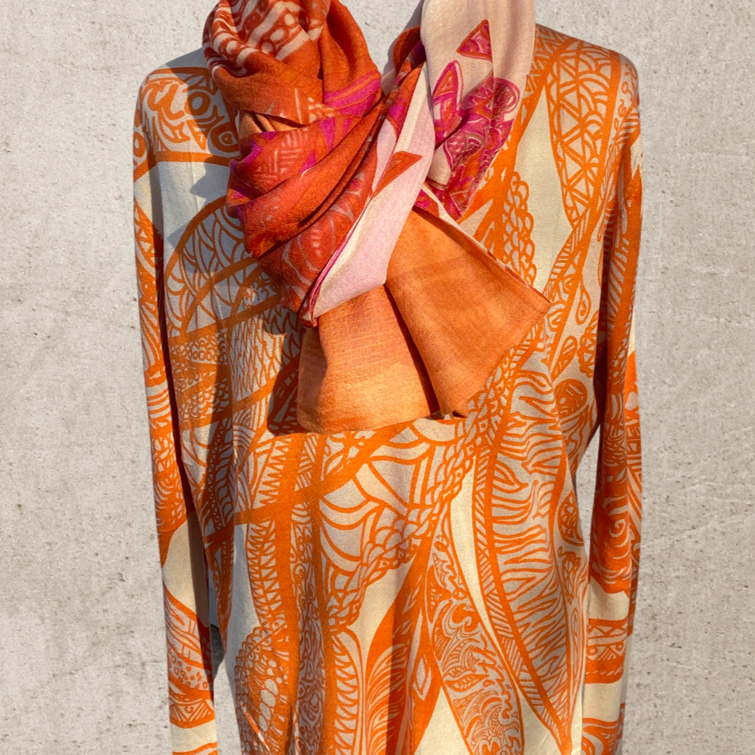 “SOUL LEAVES” doubleface cashmere scarf made of 100% light baby cashmere - limited to 5 pieces