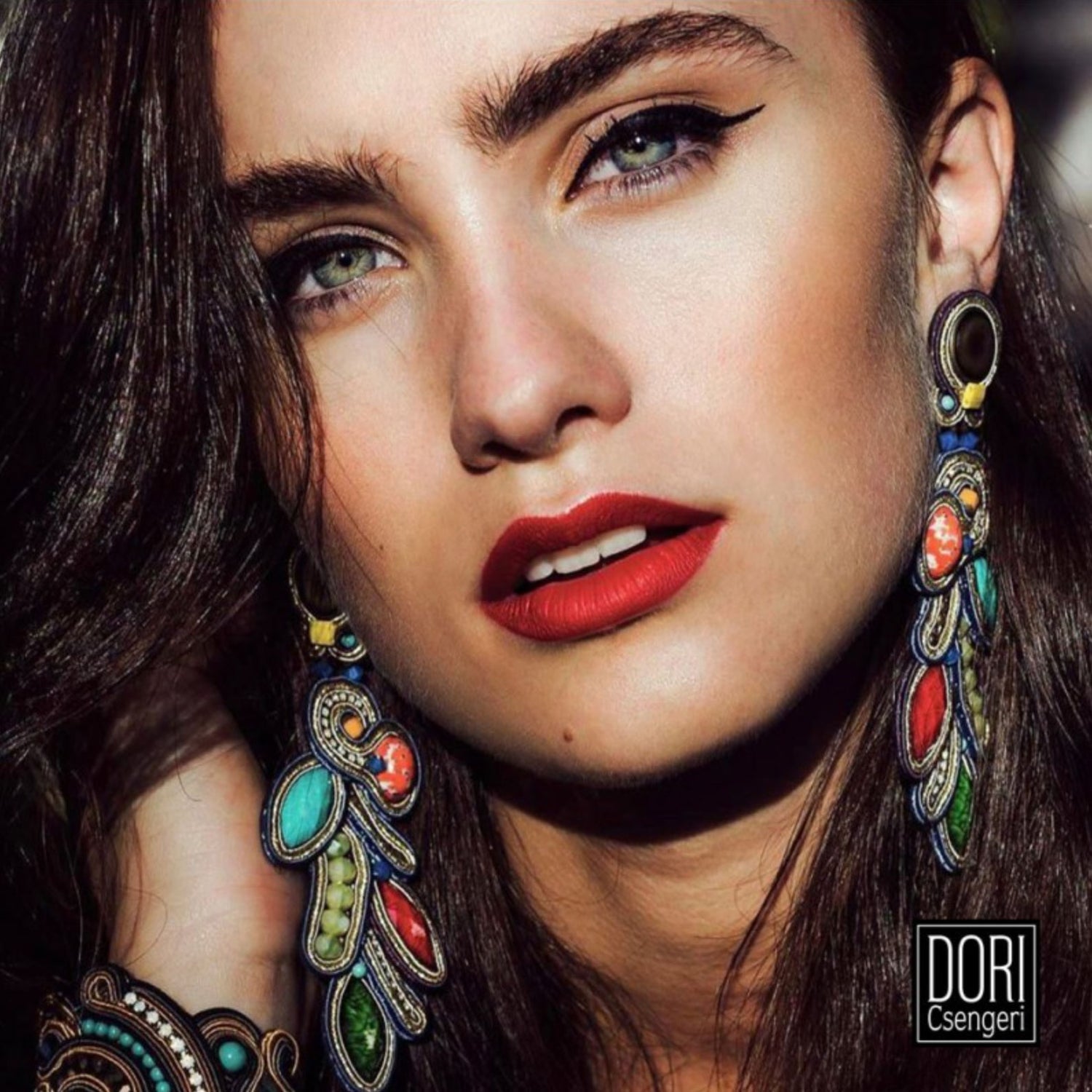 JEWELS DORI CSENGERI