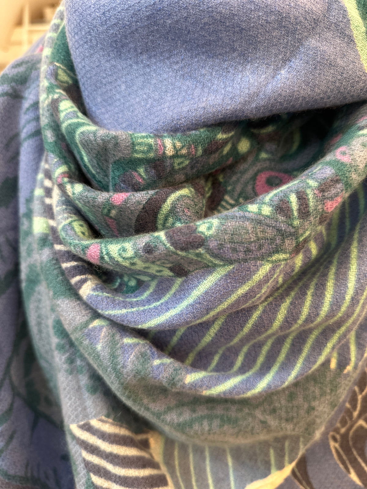 WILD FAMILY BONDS Kaschmir Cape/Stola - Farben Blau, Türkis , Lila, Pink, Petrol - Limited Edition #5