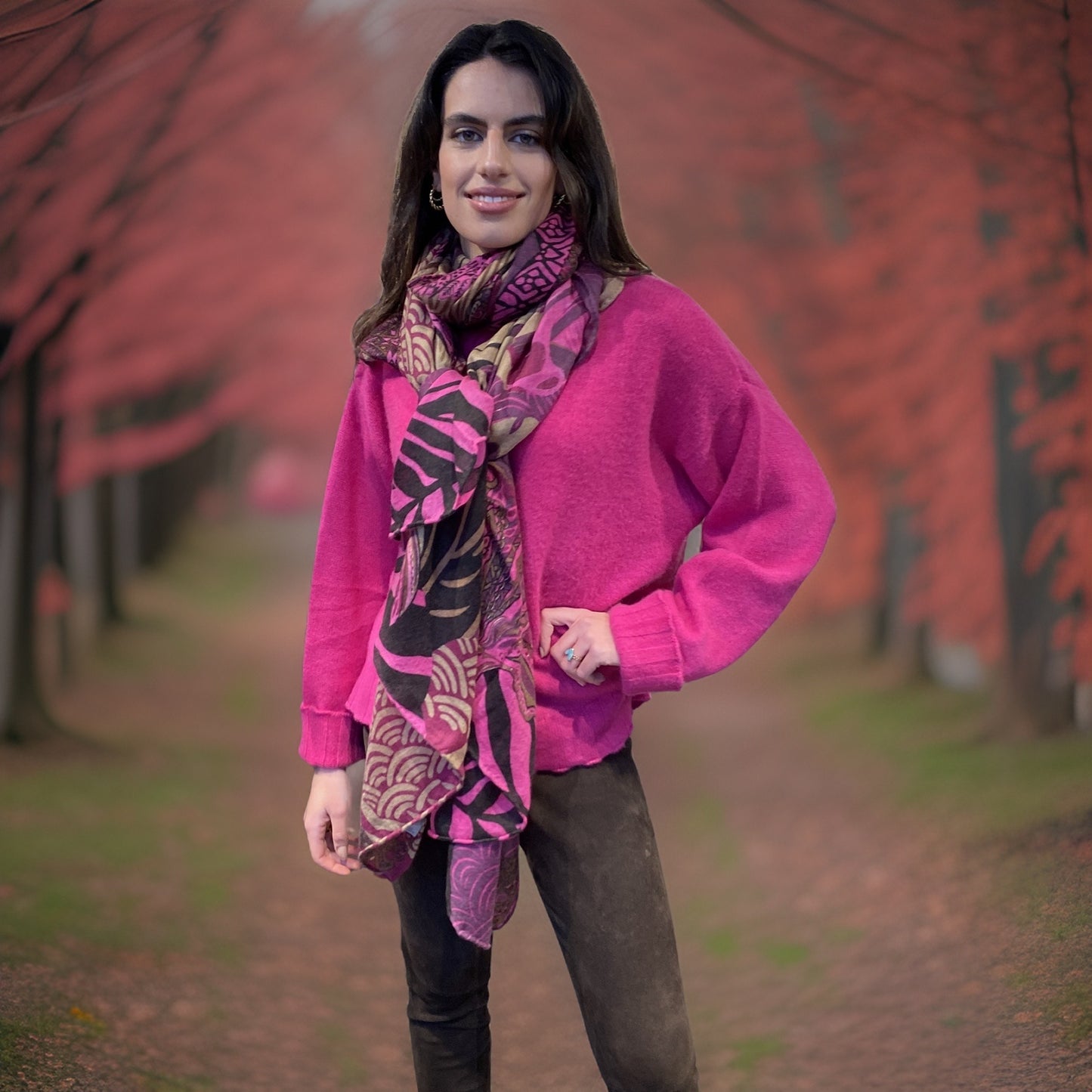 WILD FAMILY BONDS leichter Kaschmir-Schal, beige & pink, Limitiert auf 5 Stück