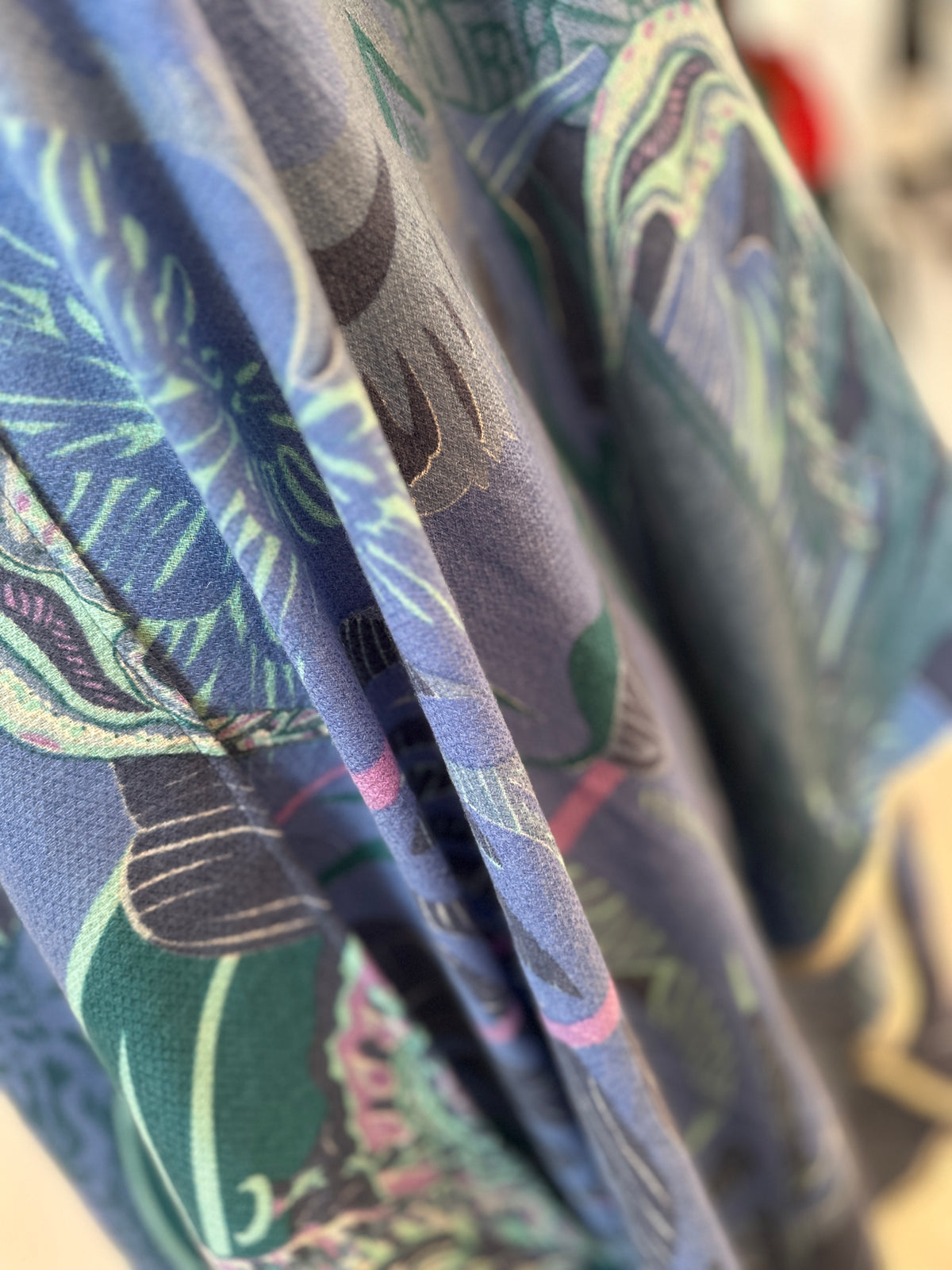 WILD FAMILY BONDS Kaschmir Cape/Stola - Farben Blau, Türkis , Lila, Pink, Petrol - Limited Edition #5