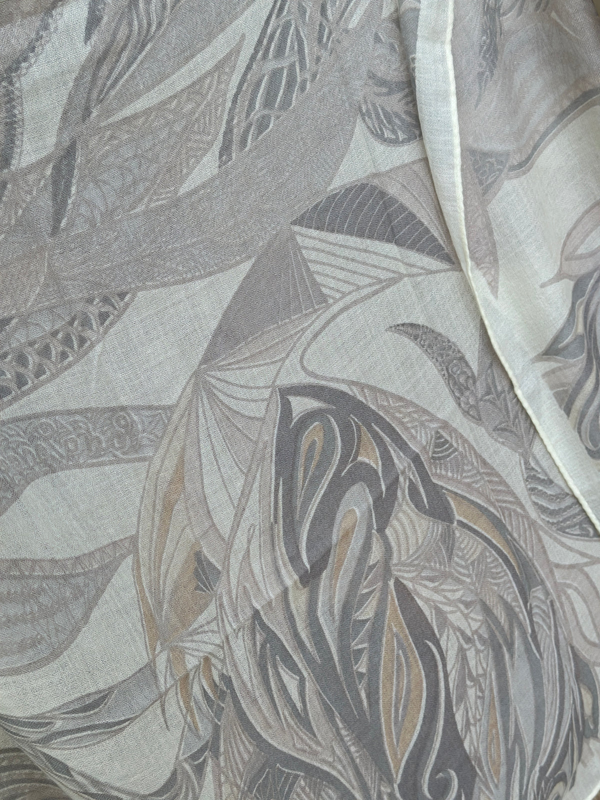 Kaschmir XL Schal „FLAMINGO GARDENS“ Limited Edition / Light beige and creme tones