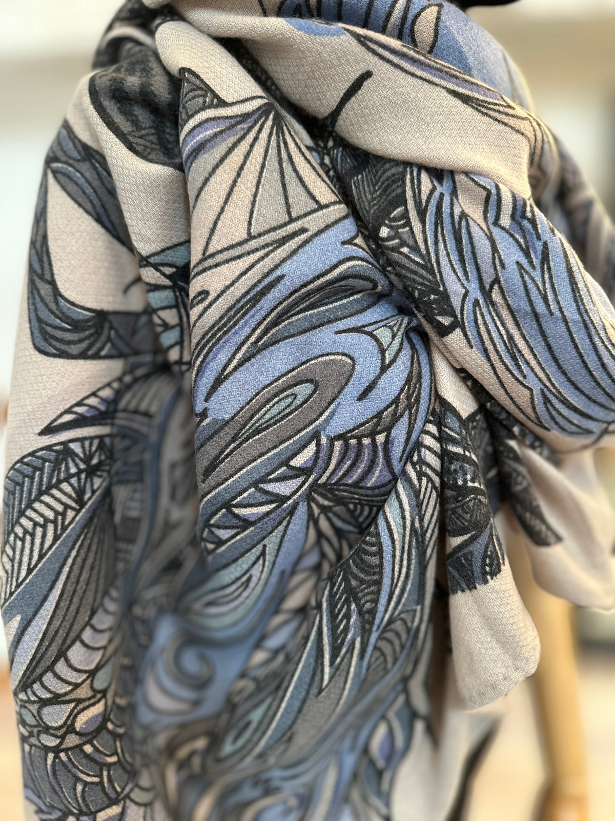 FLAMINGO GARDEN - Kaschmir Cape/Stola - sanfte cashmere  beige, grau und blau Töne - Limited Edition #3