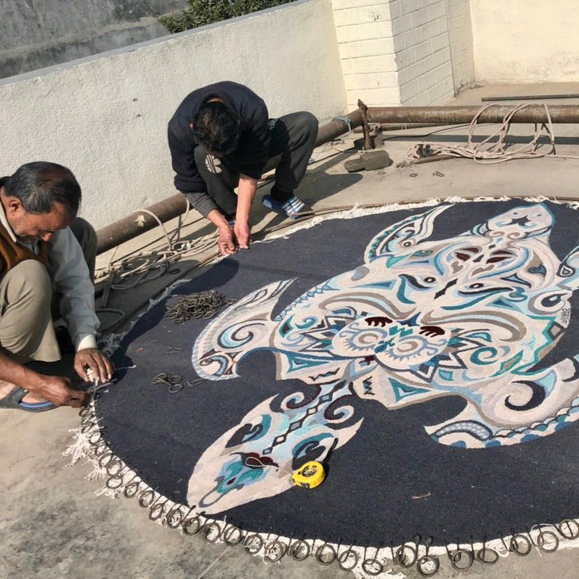 "TURTLE LOVE" 1 - Teppich Kunst - Unikat - Designer Rug - 200 x 200 - Handgeknüpft - Tibet Wolle & Seide