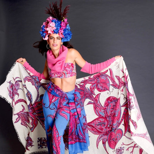 SOUL FLOWERS Changra Kaschmir Stola, pink & blau auf weiß