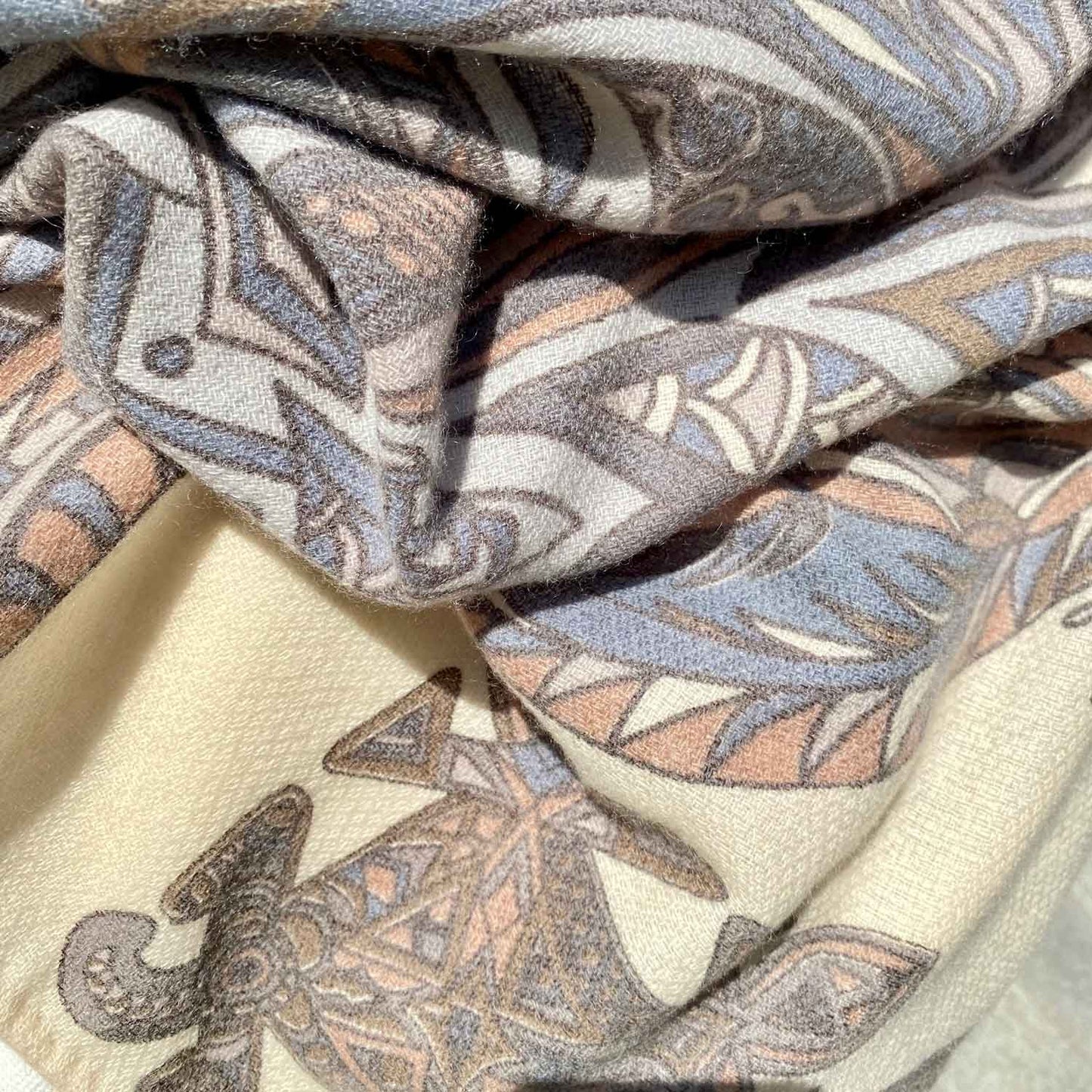 FLAMINGO GARDEN Kaschmir Cape/Stola XL, beige tones, limited 5/6