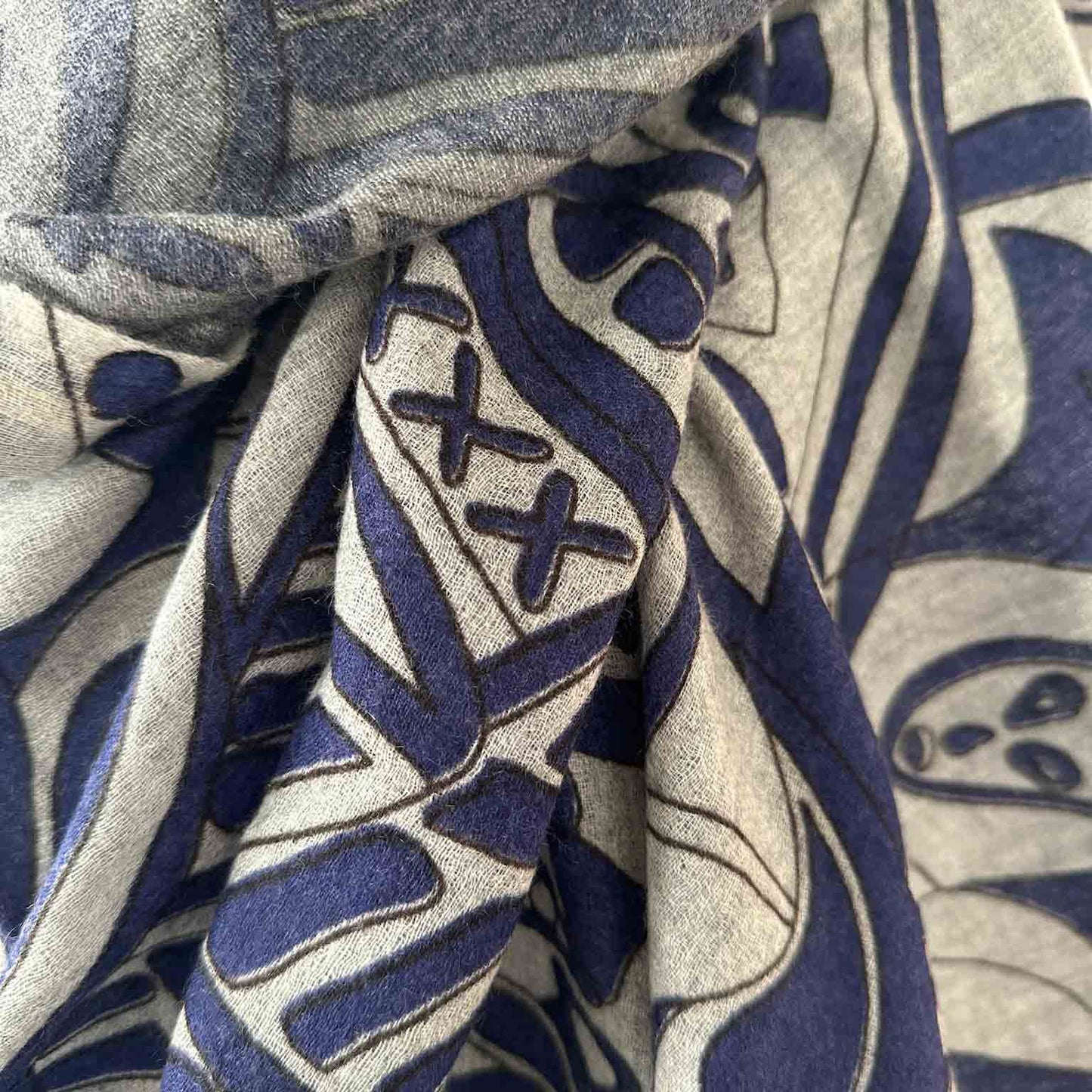 Schal LAST SAMURAI Kaschmir XL, superfine, 70 x 200 grau/blau, limited