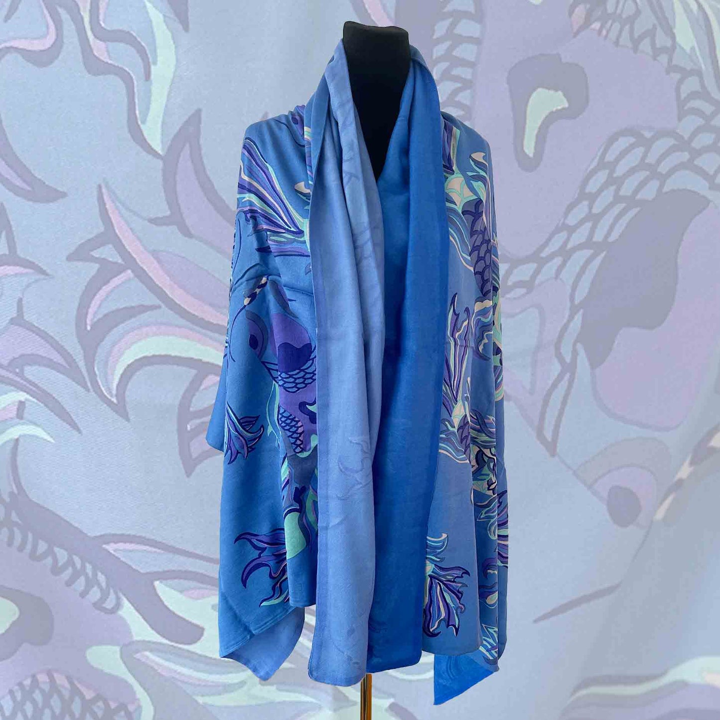 KOI Schal doubleface, auf Seide bedruckt, 100x200, Rückseite 100% Kaschmir in Blau&Türkis