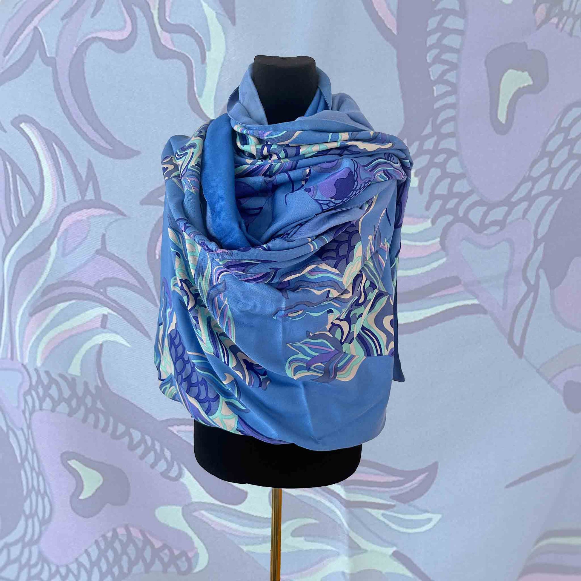 KOI Schal doubleface, auf Seide bedruckt, 100x200, Rückseite 100% Kaschmir in Blau&Türkis