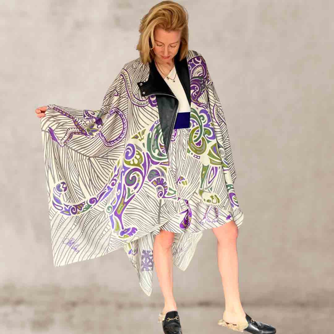 JUNGLE LOVE GREEN Kaschmir Cape/Stola, gruen & grau & creme, limited 2