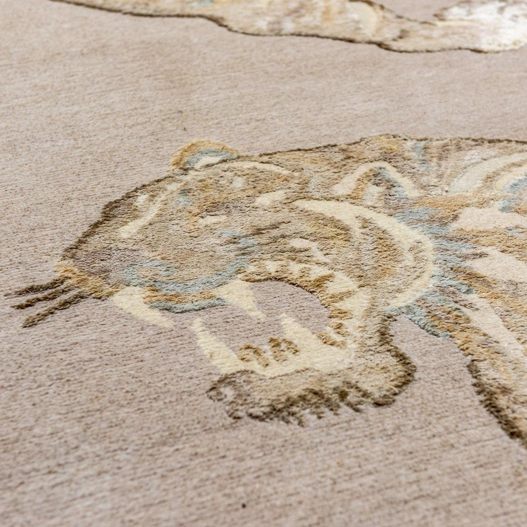 Art Carpet - WILD TIGER - 200x100 cm - Carpet Runner - Handknotted in Nepal - Beige Taupe - Handknotted