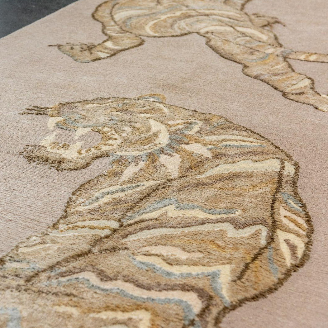 Art Carpet - WILD TIGER - 200x100 cm - Carpet Runner - Handknotted in Nepal - Beige Taupe - Handknotted