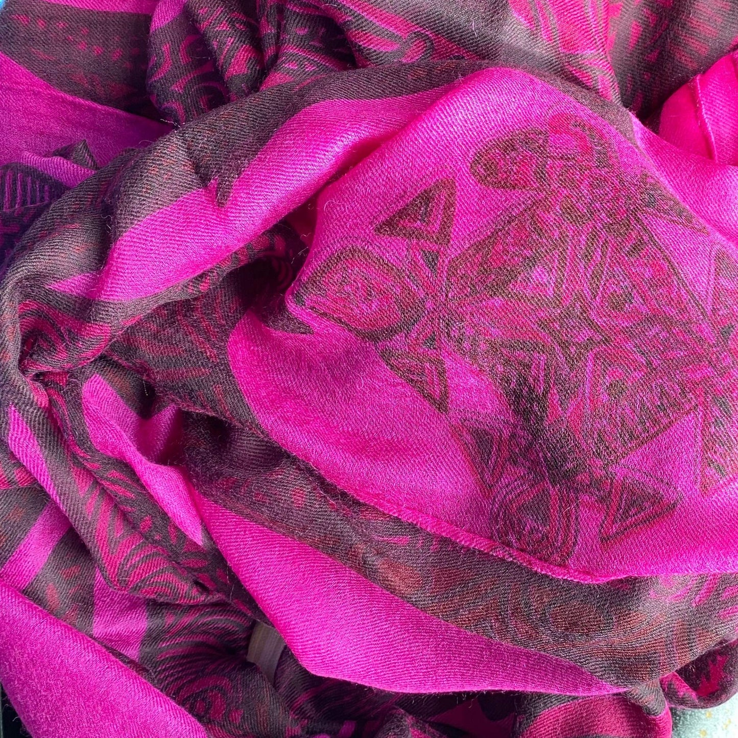 "SOUL LEAVES" Light summer scarf made of 100% light baby cashmere. Limited to 5 pieces