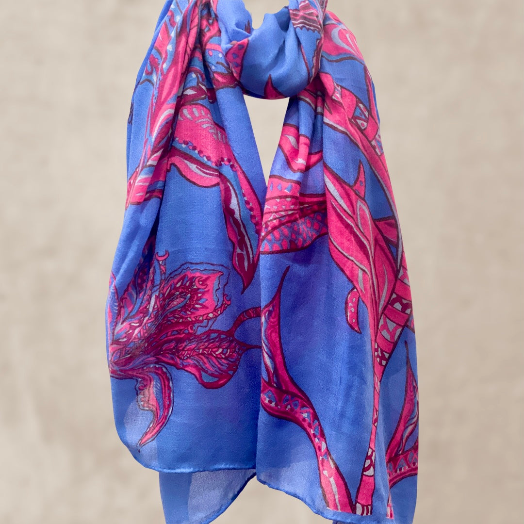 “SOUL FLOWERS" Leichter Schal aus 100% feinstem Changra baby Kaschmir. 220x120 - Limitiert auf 8 Stück